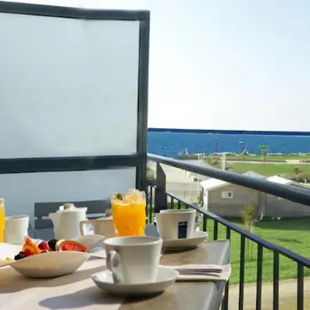 Au Gre Des Vagues, Vue Mer, Wifi, Piscine Chauffee Concarneau